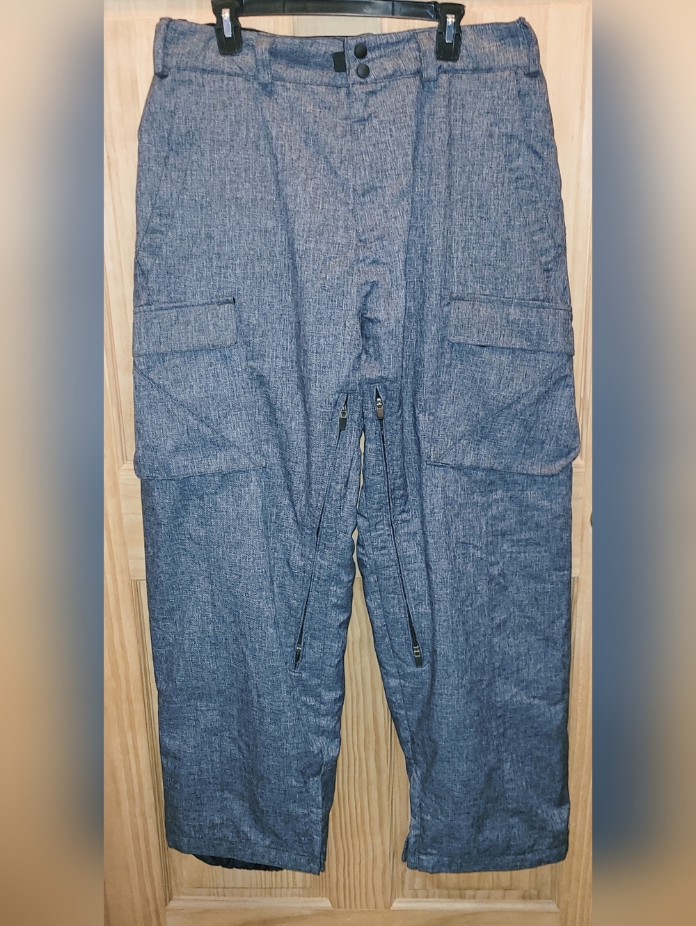 Mens Obermyer Gray Revert Ski Snowboard Pants. Worn Once, Excellent Condition L